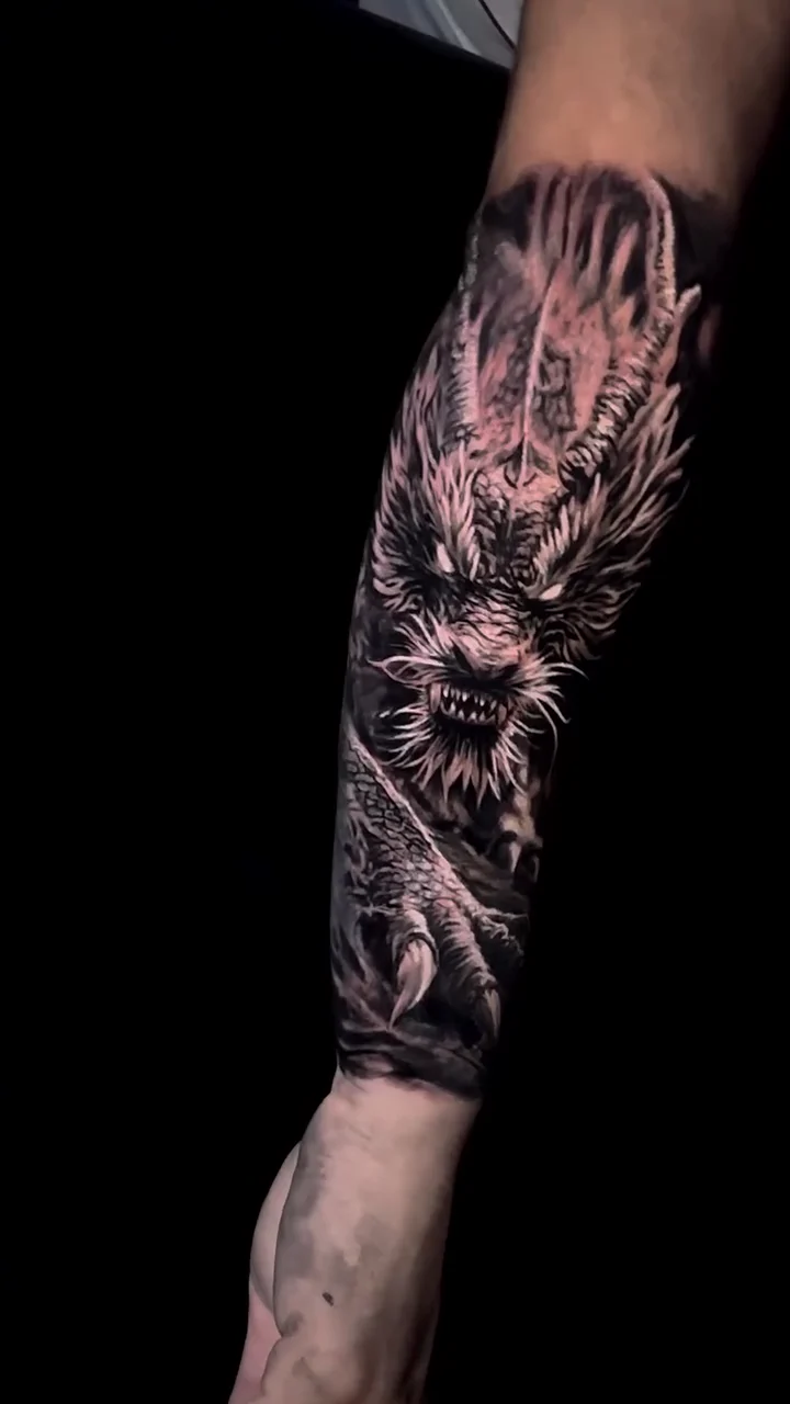 Tatuagem realista de animal produzida por Muell Machado