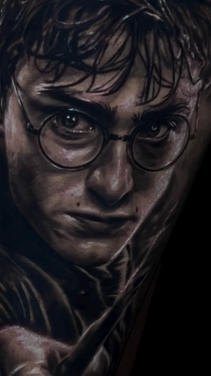 Tatuagem realista inspirada em Harry Potter